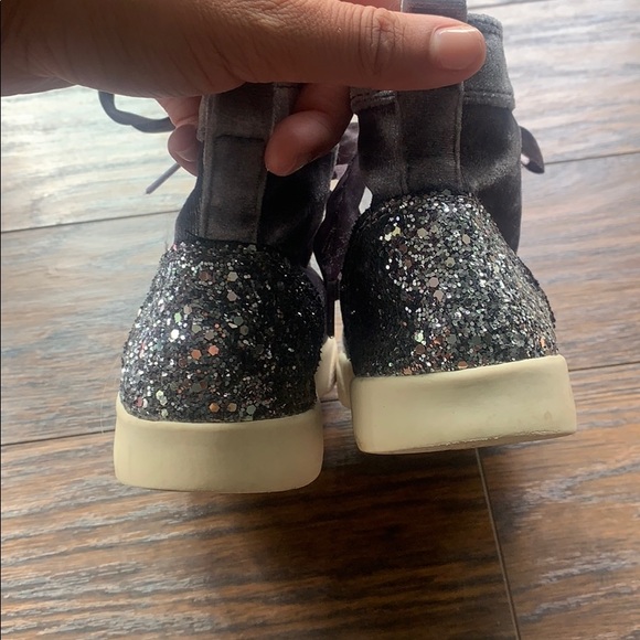 Gray Suede Sparkly High-Top Shoes w/ Ribbon 🎀 - Picture 3 of 4